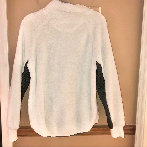 Simply Southern Sherpa Snap Quilted pullover Green White size medium - Picture 2 of 6